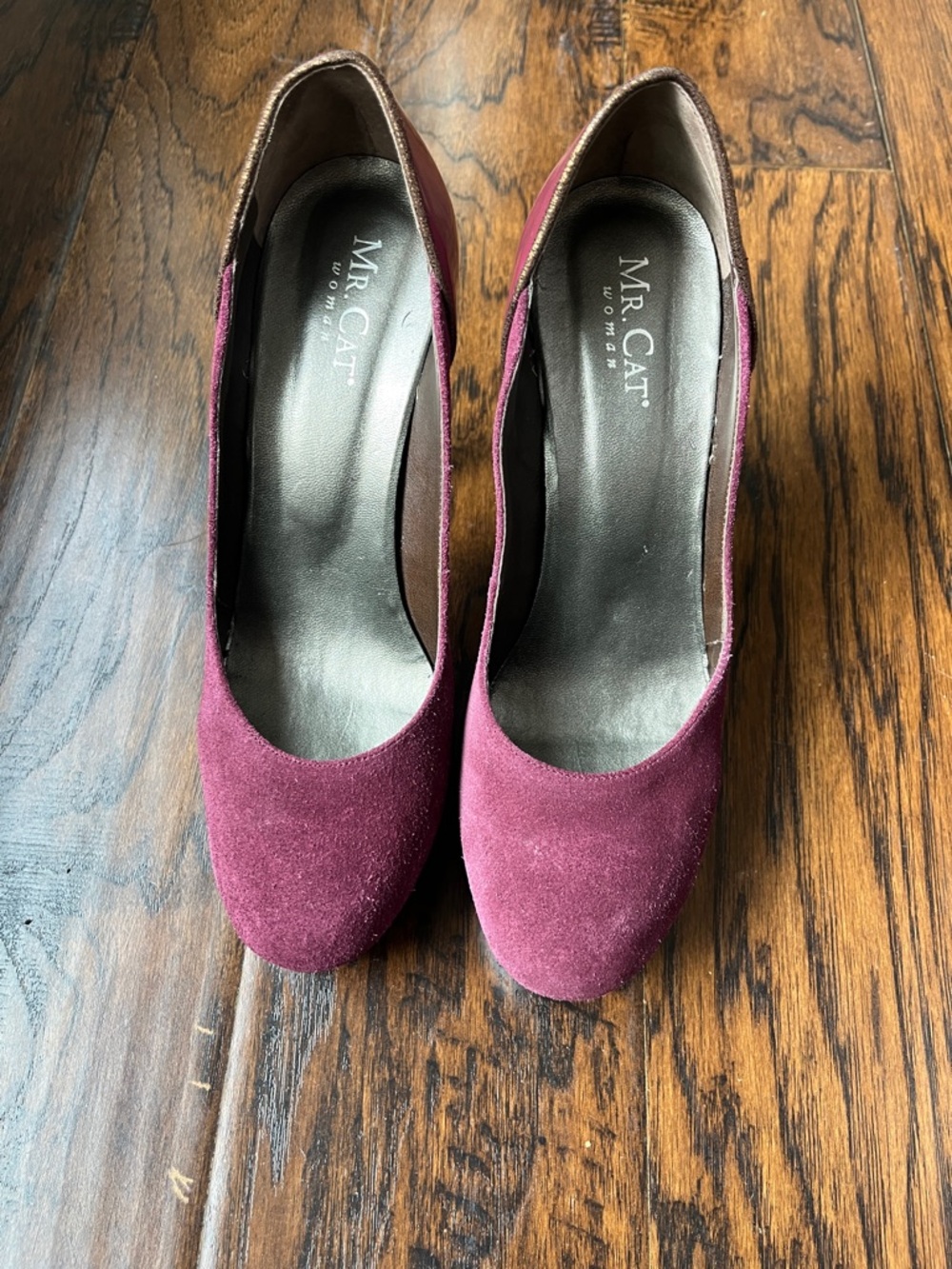 Mr. CAT woman Women's Burgundy Suede Pumps Size 8